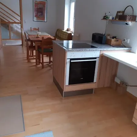 Neue Am Fluss Apartamento *